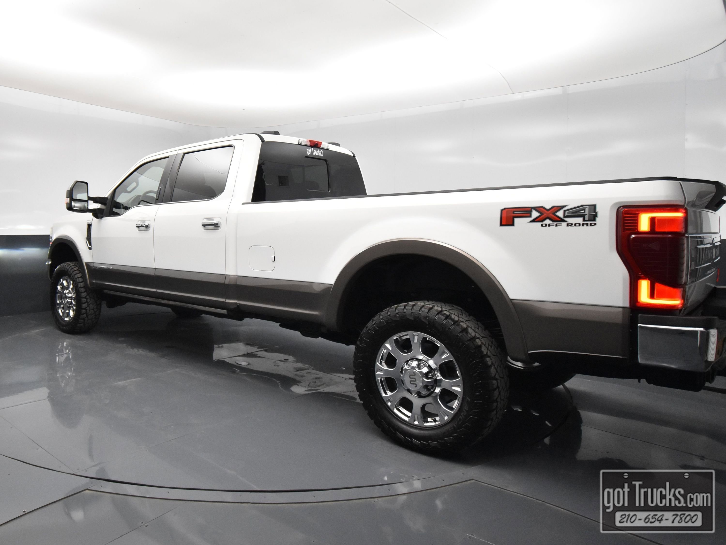 Used 2020 Ford F350 King Ranch w/ King Ranch Ultimate Package image 5