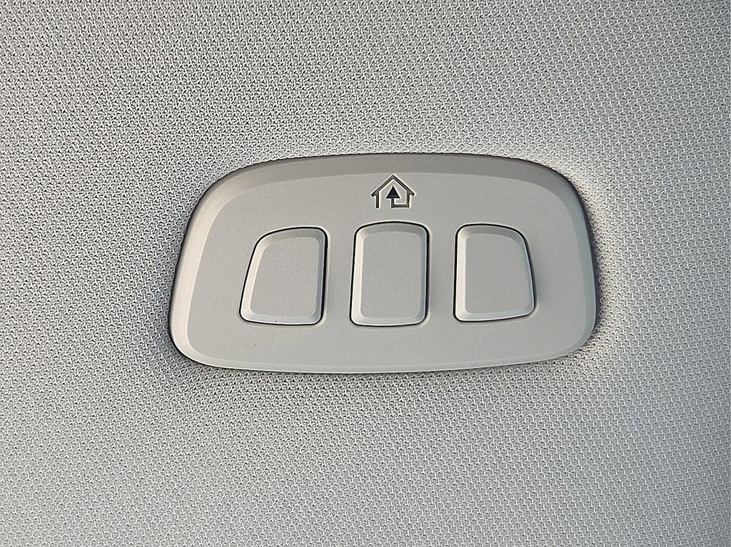 New 2026 Lincoln Nautilus Premier AWD/4WD image 17