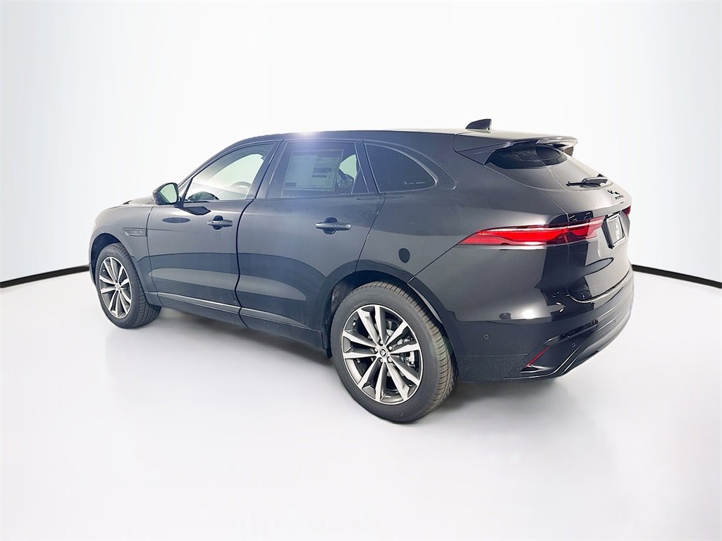 New 2026 Jaguar F-PACE R-Dynamic S image 7