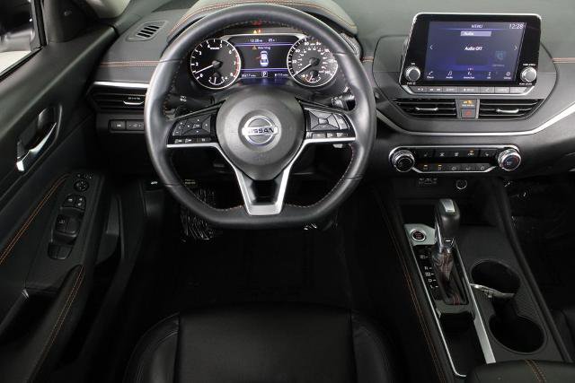 Certified 2020 Nissan Altima 2.5 SR w/ Premium Package image 4