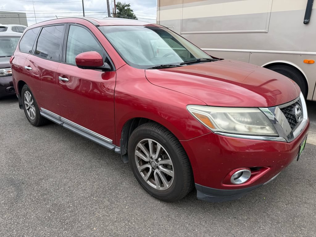 Used 2014 Nissan Pathfinder Platinum w/ Platinum Premium Package FWD video 1