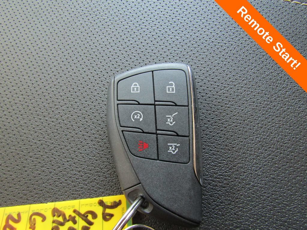 Used 2025 GMC Yukon XL Elevation AWD/4WD image 26