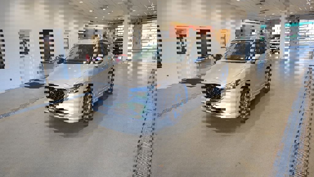 New 2025 MAZDA CX-5 AWD 2.5 S w/ Premium Plus Pkg image 2