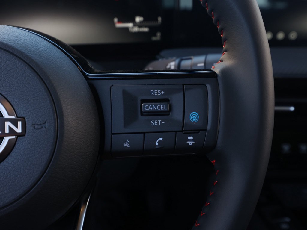 New 2026 Nissan Kicks SR FWD image 27