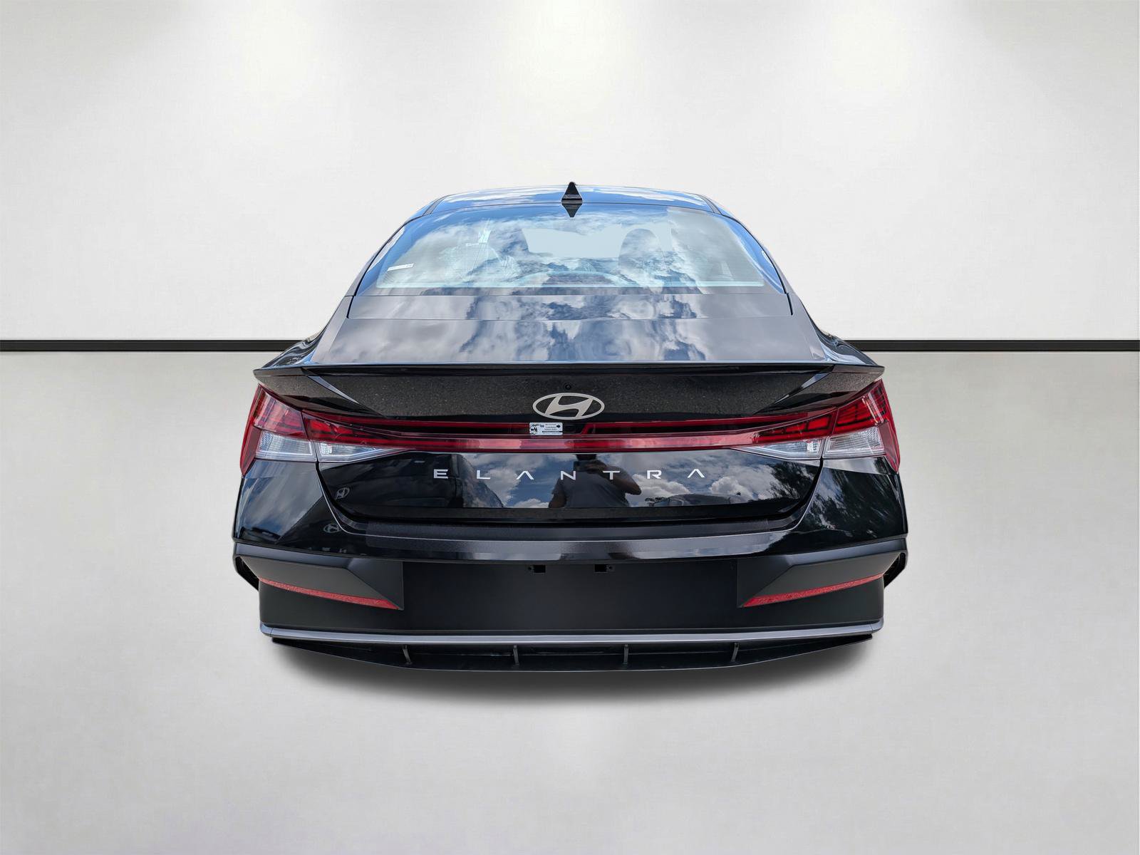 New 2026 Hyundai Elantra SEL Sport Premium FWD image 5