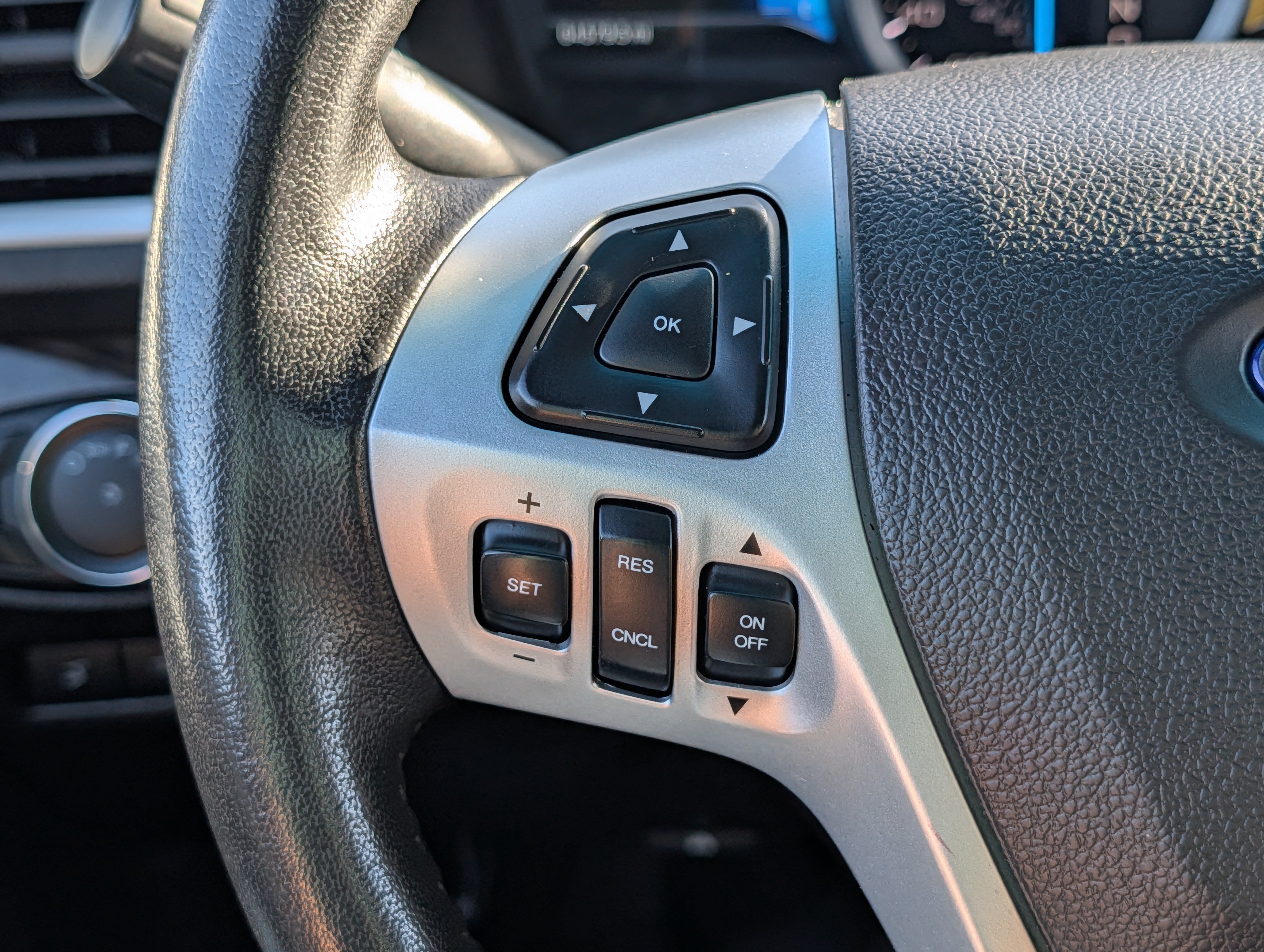 Used 2015 Ford Explorer Limited AWD/4WD image 31