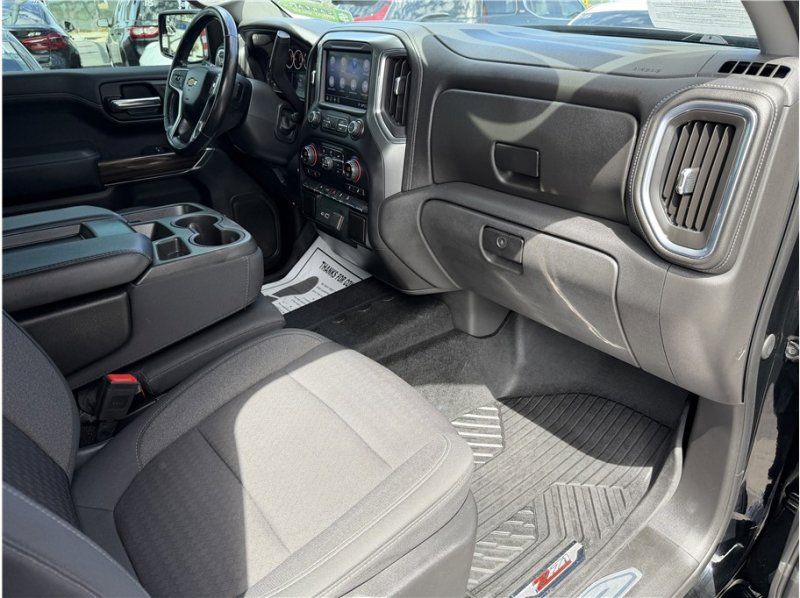 Used 2020 Chevrolet Silverado 1500 LT w/ All-Star Edition AWD/4WD image 31