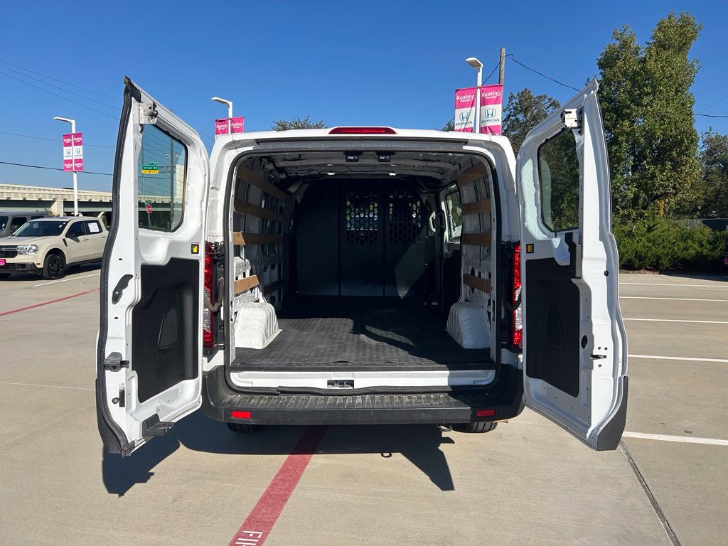 Used 2025 Ford Transit 250 Low Roof w/ Exterior Upgrade Package RWD image 8