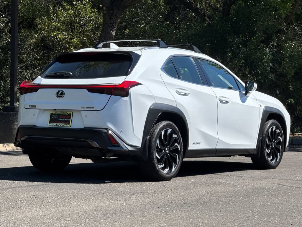 Used 2020 Lexus UX 250h F Sport w/ F Sport Premium Package AWD/4WD image 5