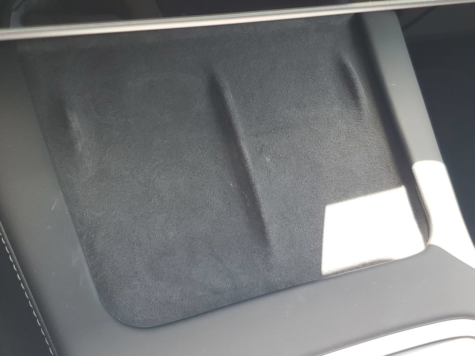 Used 2023 Tesla Model Y 2WD image 31