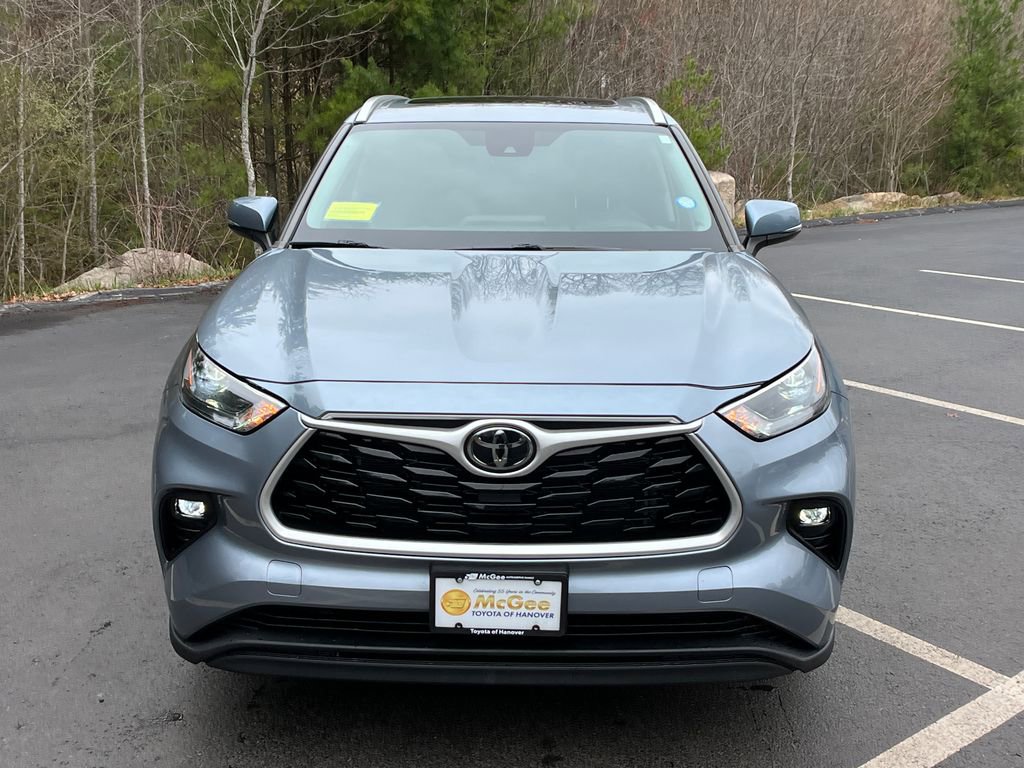 Used 2023 Toyota Highlander XLE image 8