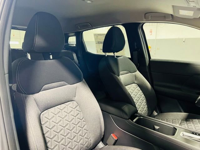 New 2026 Nissan Kicks SV image 32