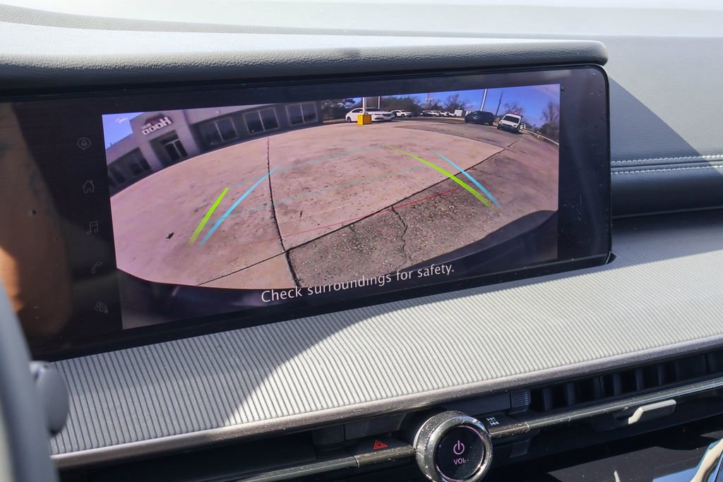 Certified 2025 Nissan Murano SV image 4