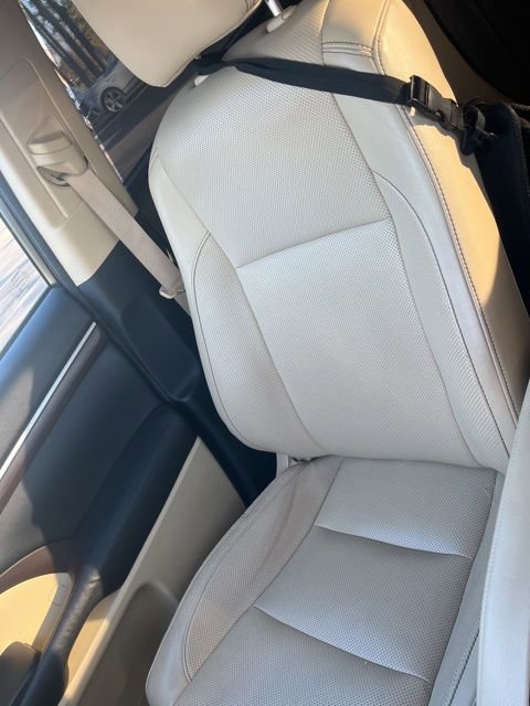 Used 2015 Toyota Highlander Limited image 18