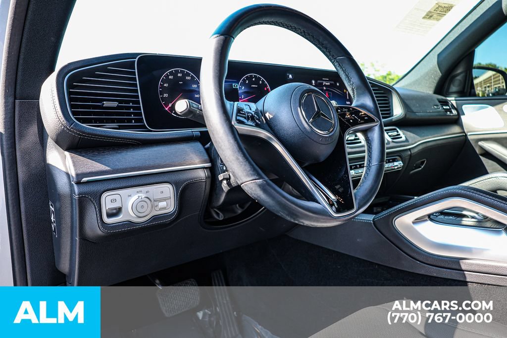 Used 2024 Mercedes-Benz GLE 450 4MATIC w/ AMG Line Exterior image 28