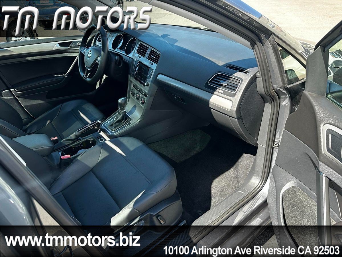 Used 2015 Volkswagen Golf SE FWD image 11