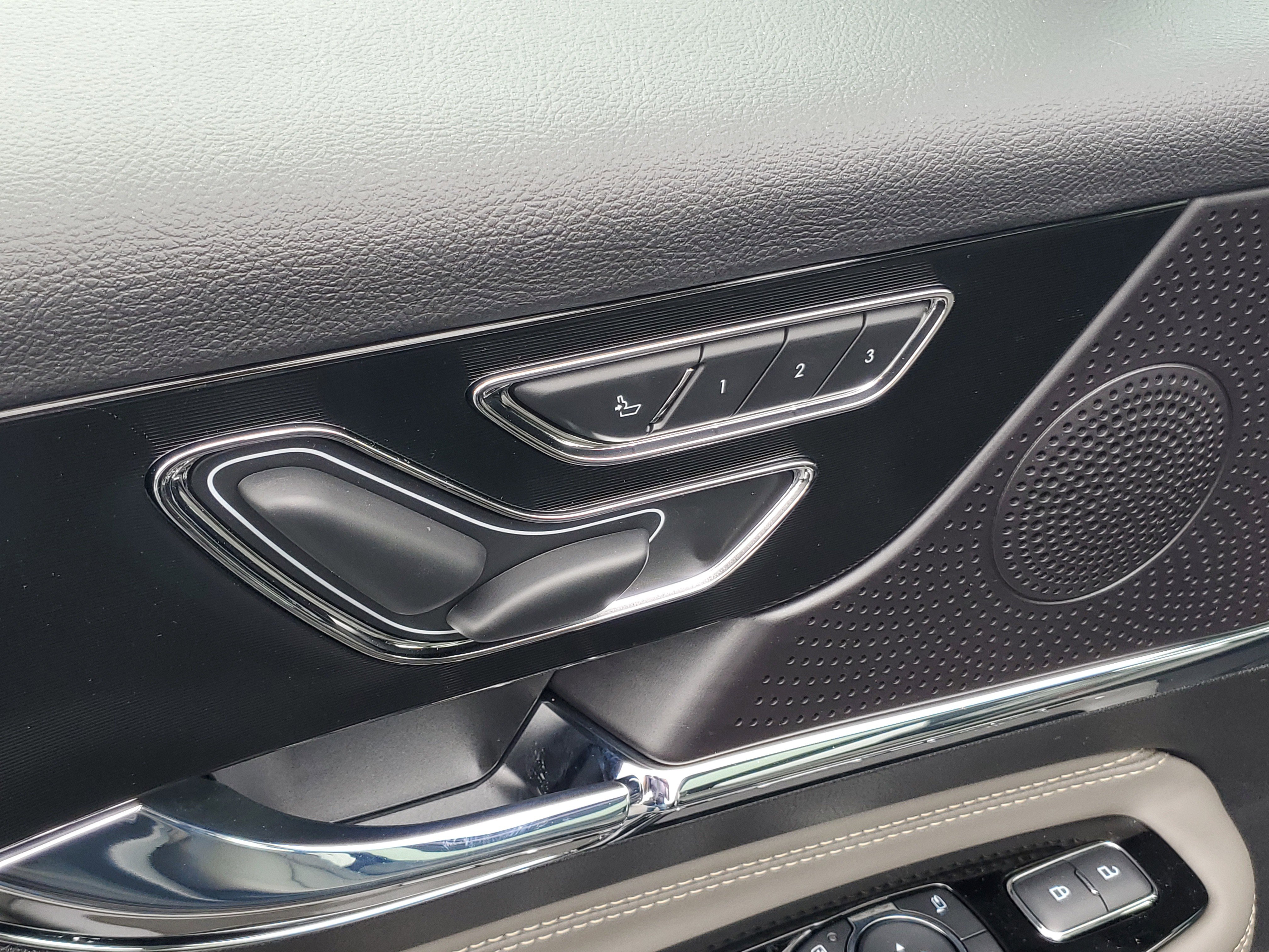New 2026 Lincoln Corsair Premiere AWD/4WD image 9