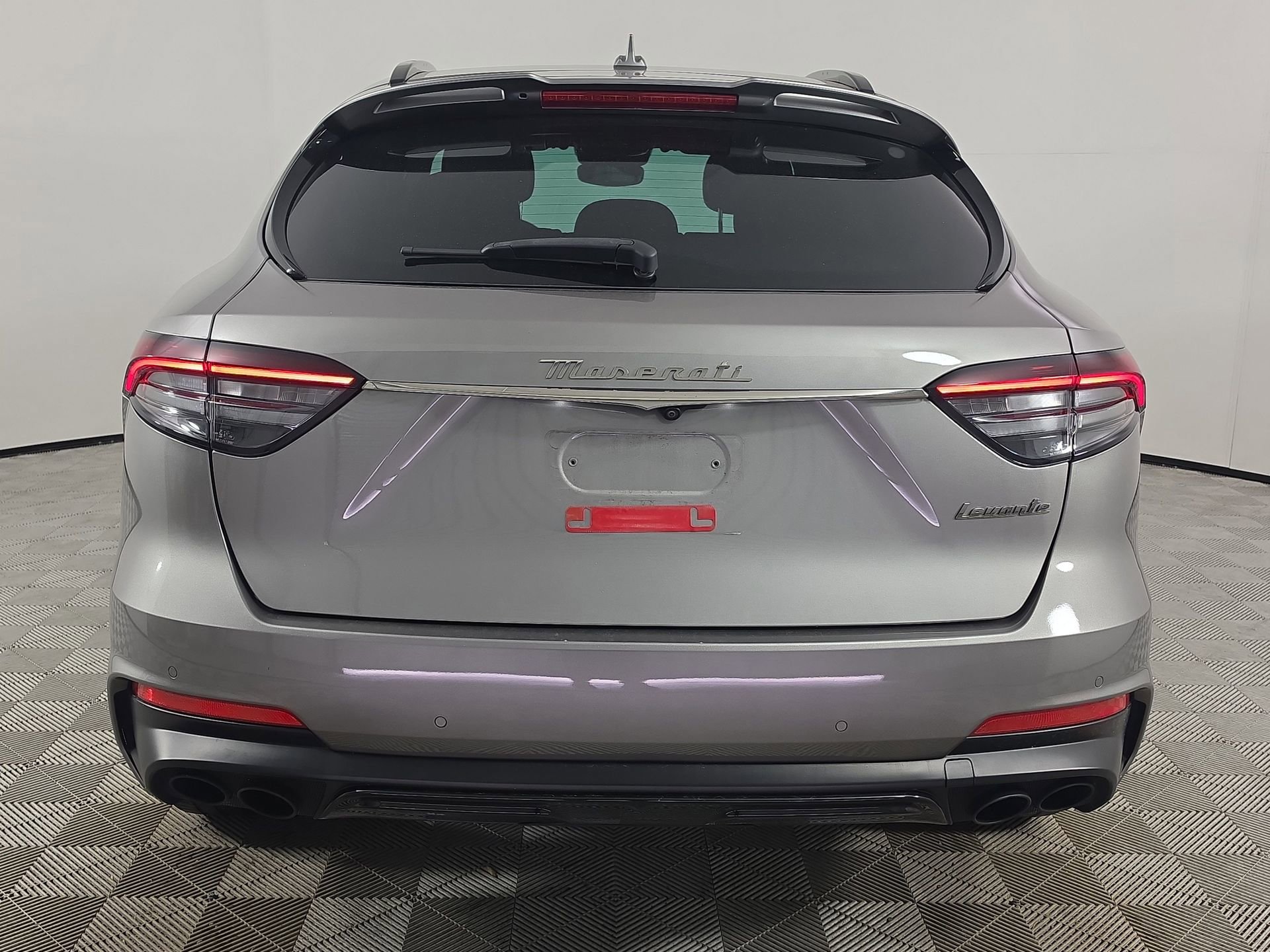 Used 2022 Maserati Levante Modena AWD/4WD image 6