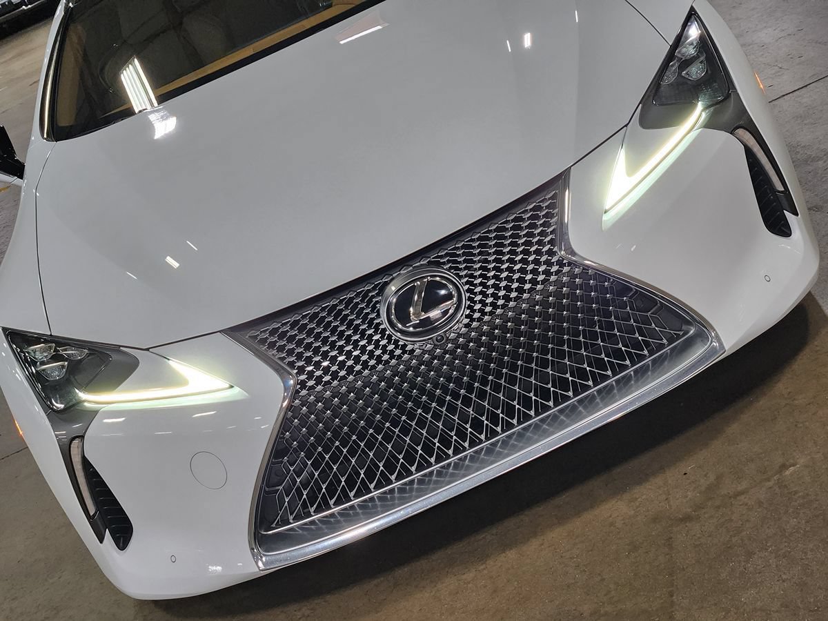Used 2024 Lexus LC 500 Coupe w/ Sport Package RWD image 19