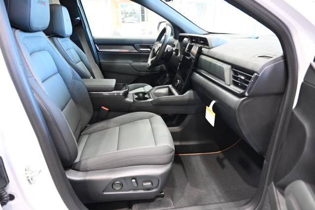 New 2026 GMC Terrain AT4 w/ Convenience Package III AWD/4WD image 10