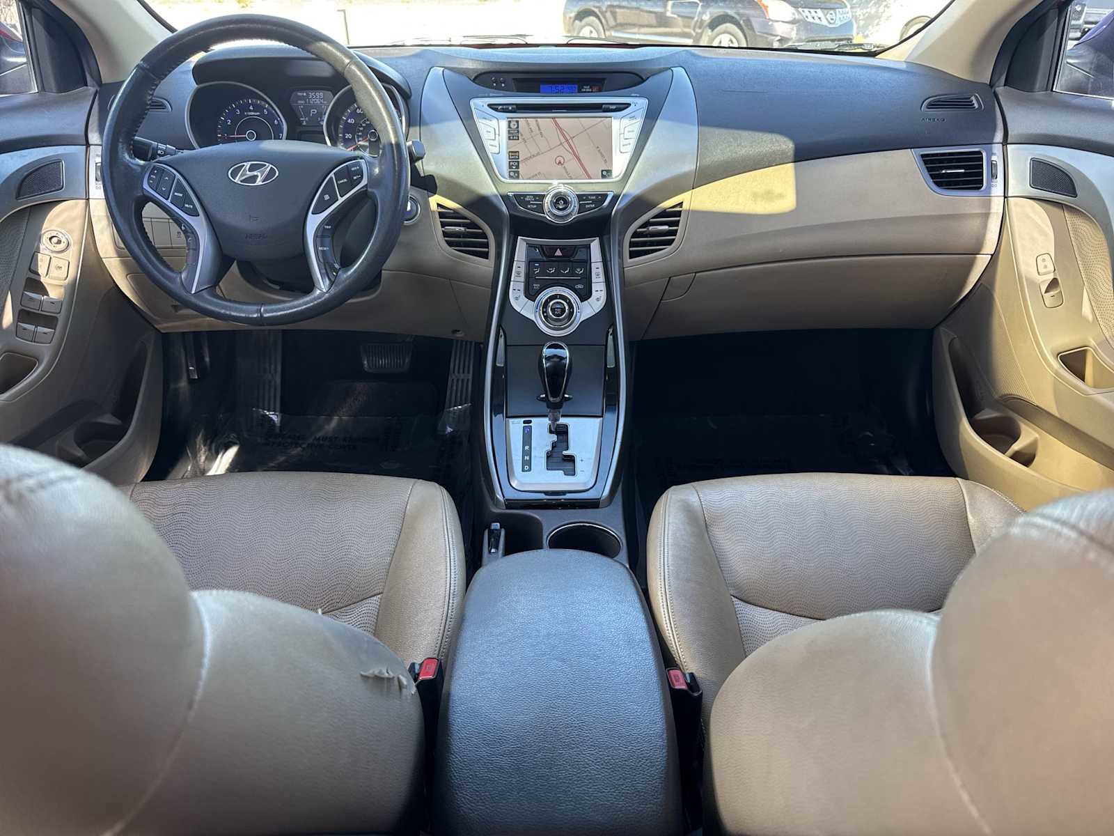 Used 2012 Hyundai Elantra Limited w/ Technology Pkg 5 image 7