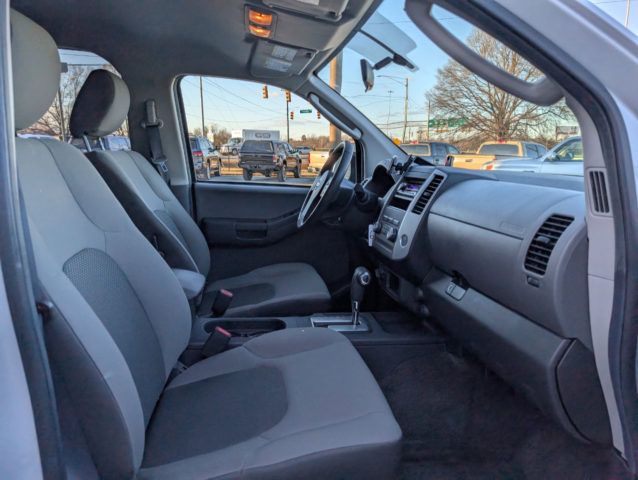 Used 2011 Nissan Xterra S image 16