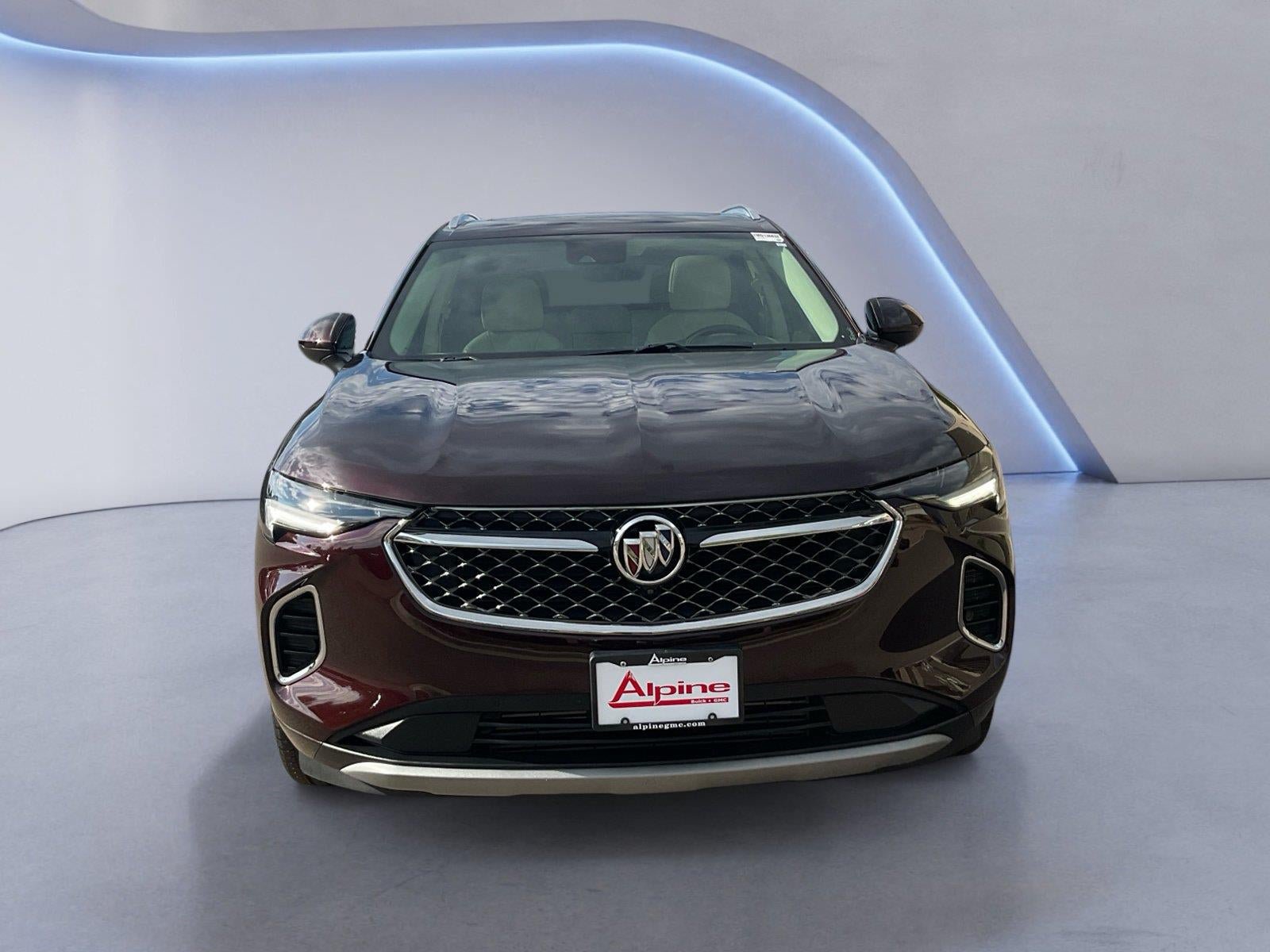 Certified 2021 Buick Envision Avenir w/ Technology Package II AWD/4WD image 8