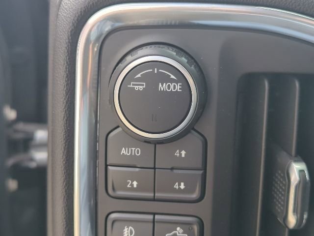 Used 2020 Chevrolet Silverado 1500 RST image 21