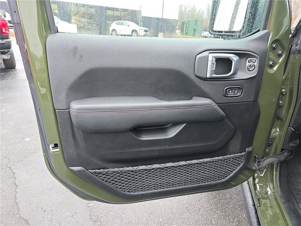 Used 2023 Jeep Wrangler Rubicon 392 image 18