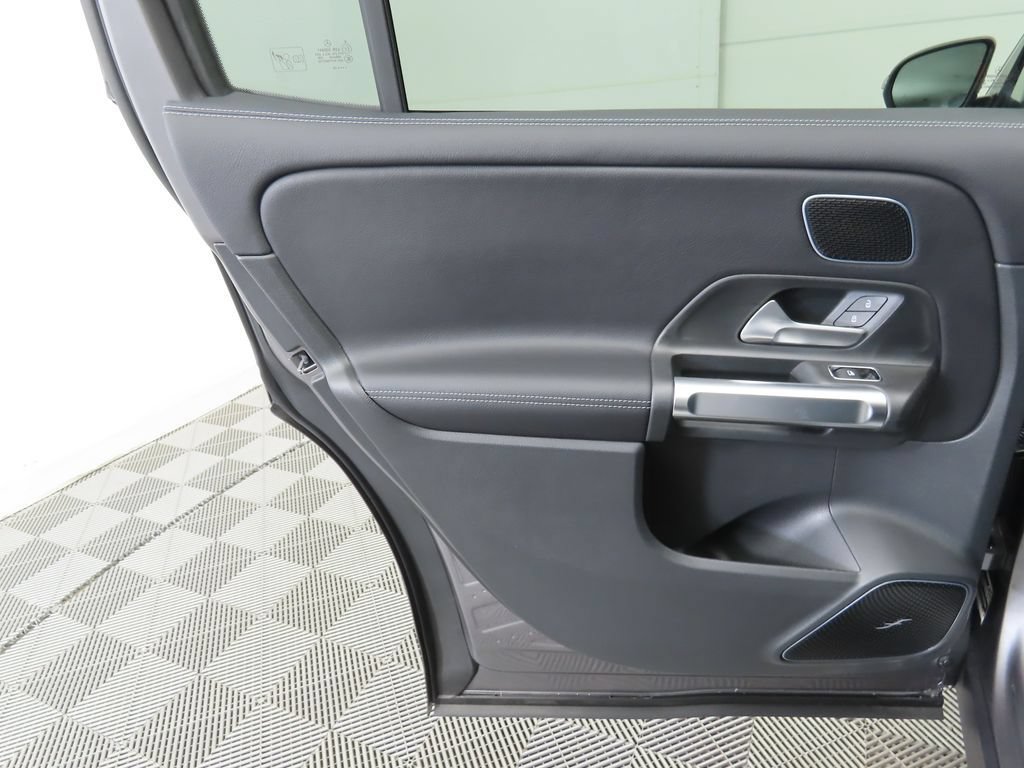 Used 2026 Mercedes-Benz GLB 250 image 26