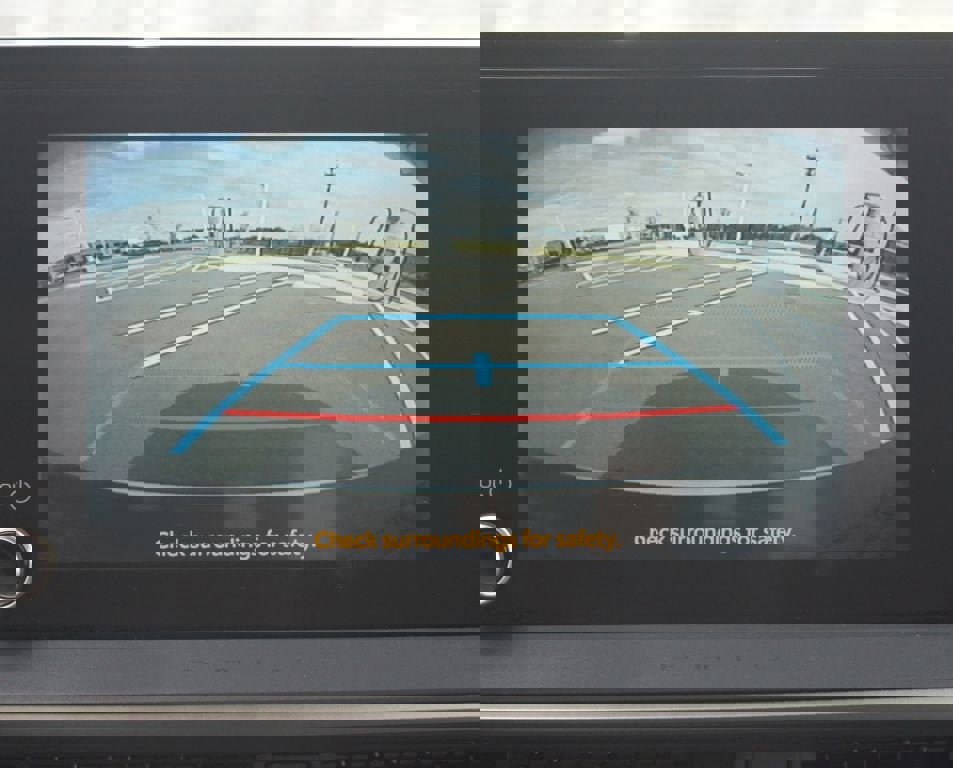 Used 2023 Toyota Prius LE image 6