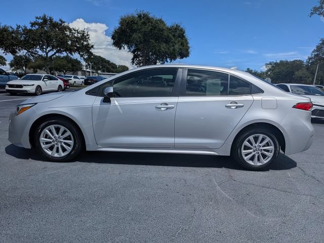 Used 2023 Toyota Corolla LE w/ LE Convenience Package FWD image 7