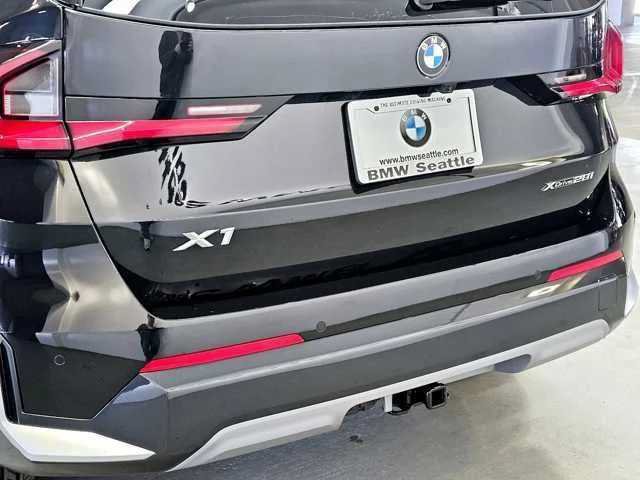 Used 2025 BMW X1 xDrive28i w/ Convenience Package AWD/4WD image 7