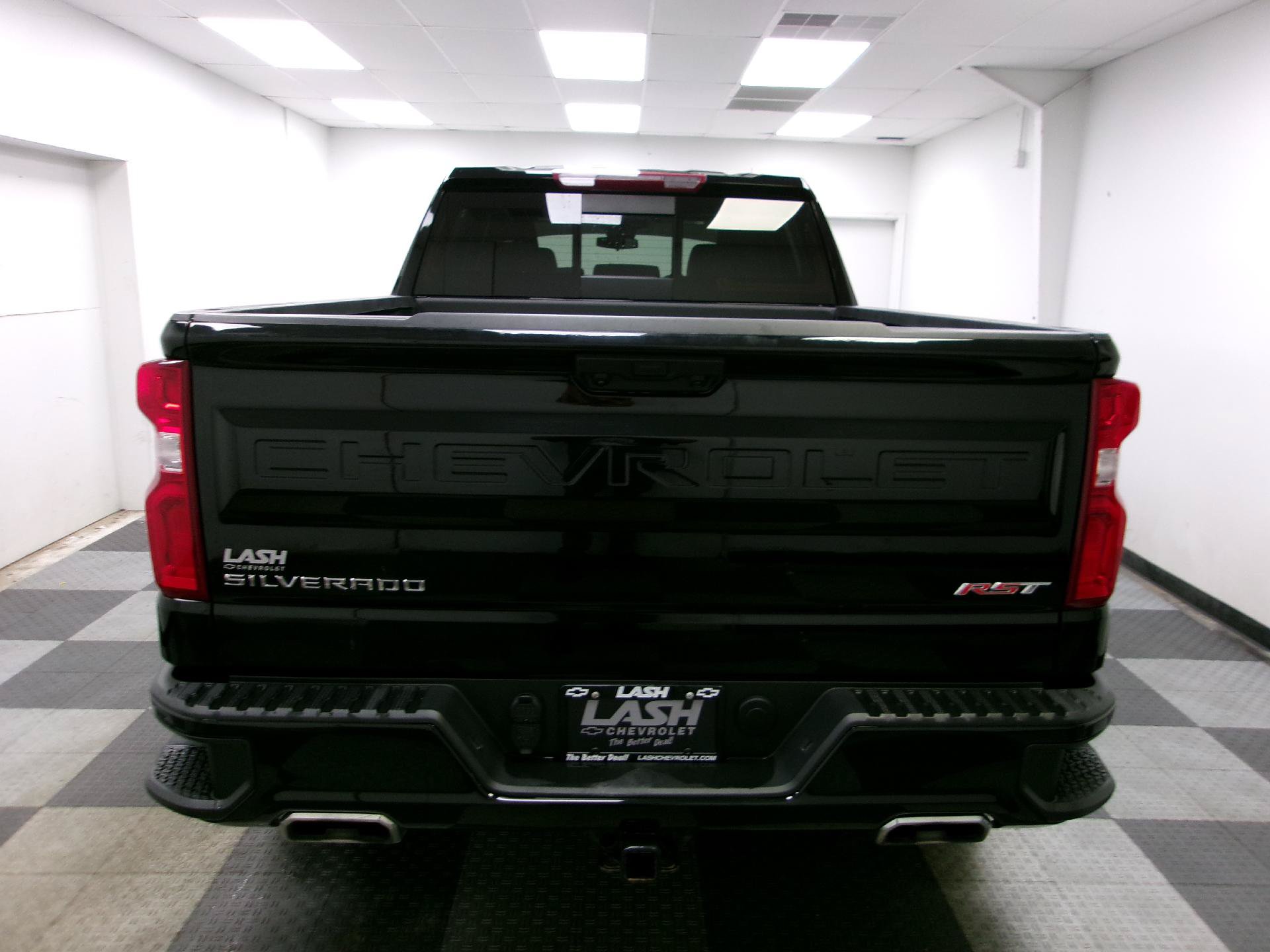 Used 2024 Chevrolet Silverado 1500 RST w/ Convenience Package II AWD/4WD image 13
