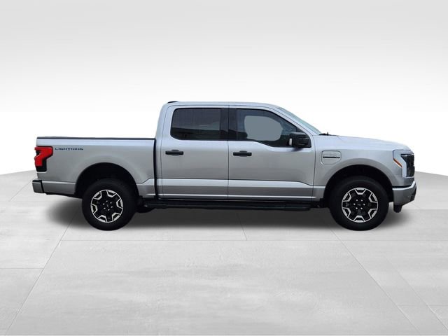 Certified 2023 Ford F150 Lightning XLT AWD/4WD image 11