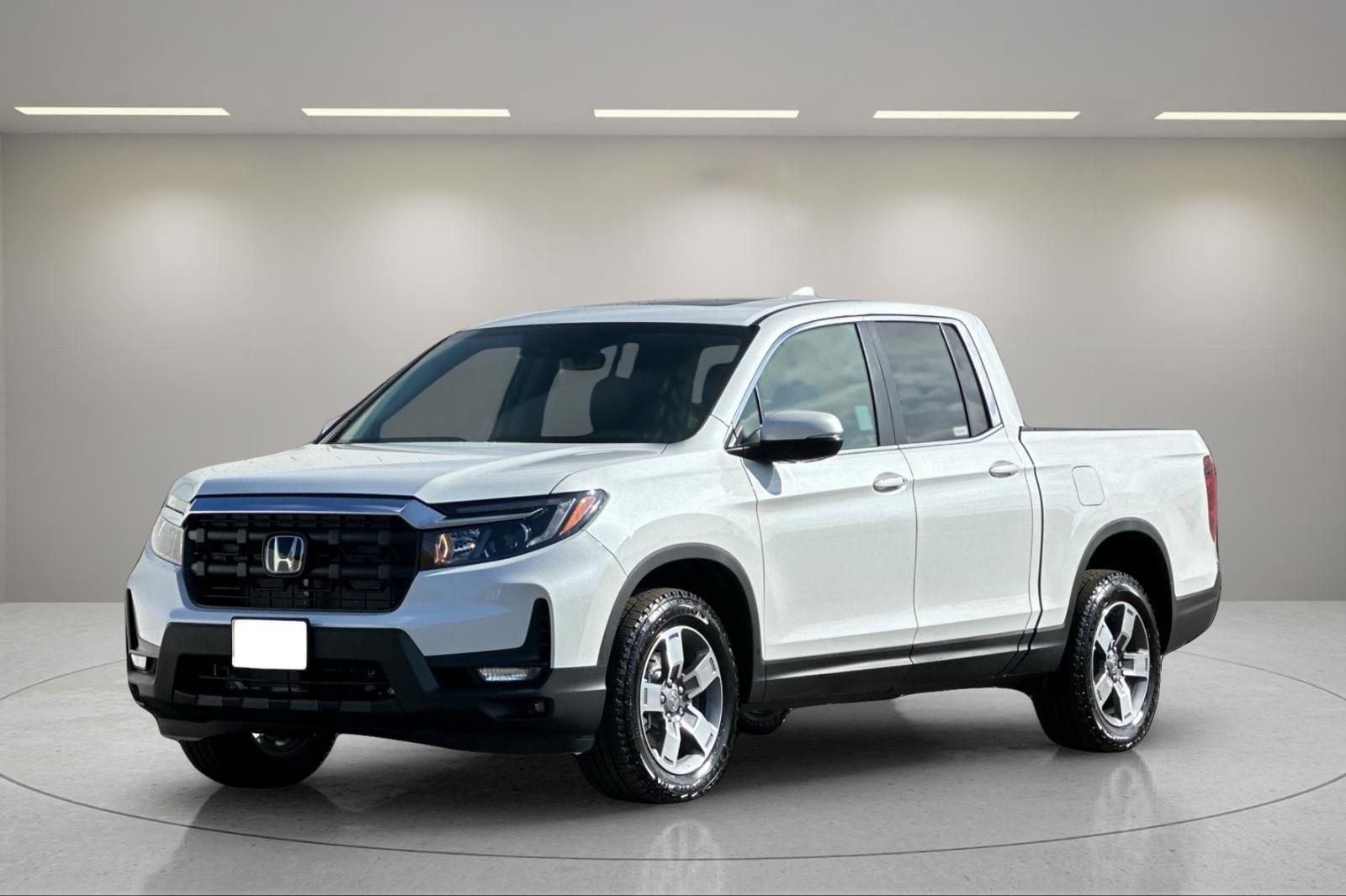 New 2025 Honda Ridgeline RTL
