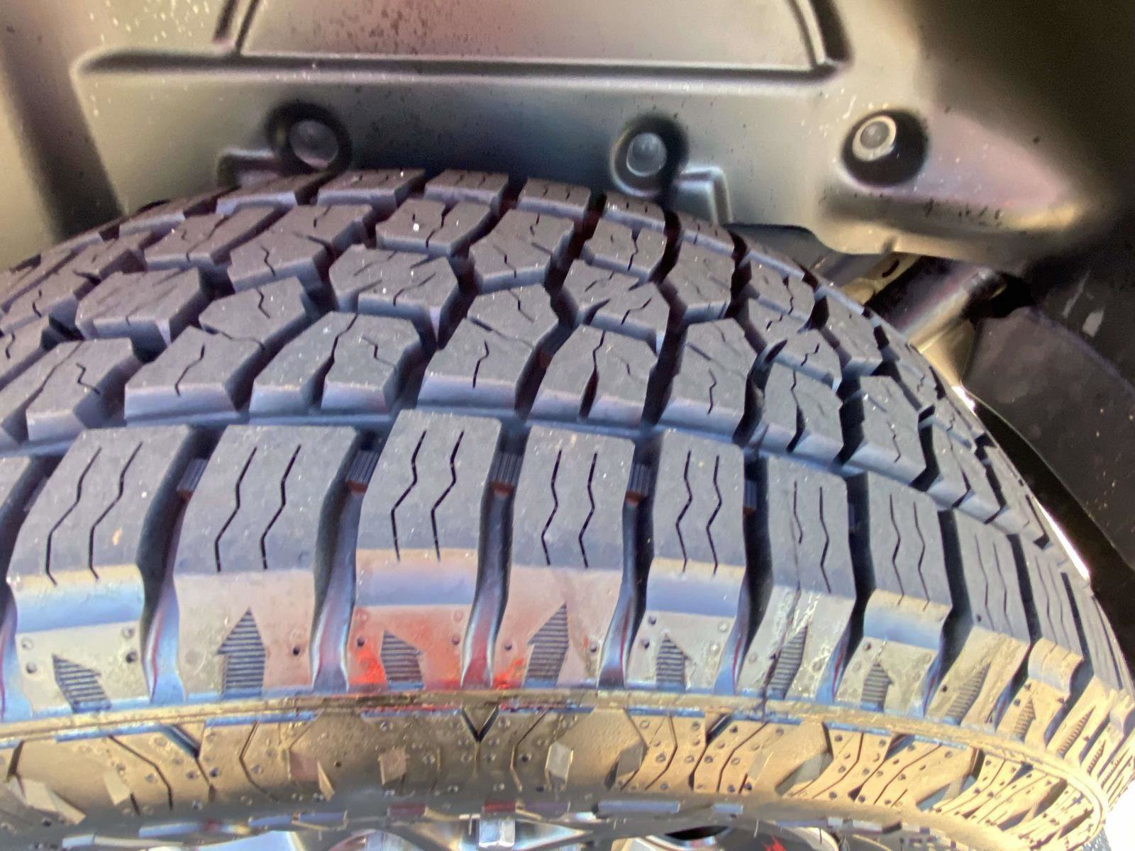 Used 2020 Jeep Wrangler Unlimited Sport image 23