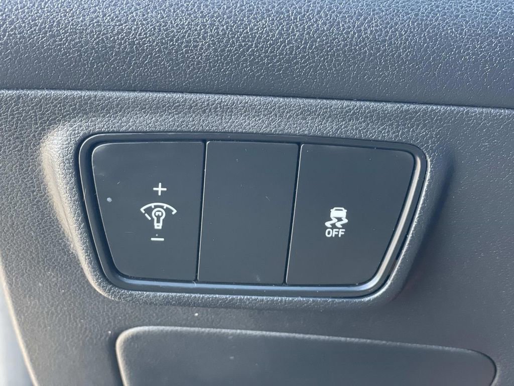 Certified 2024 Hyundai Tucson SE image 13