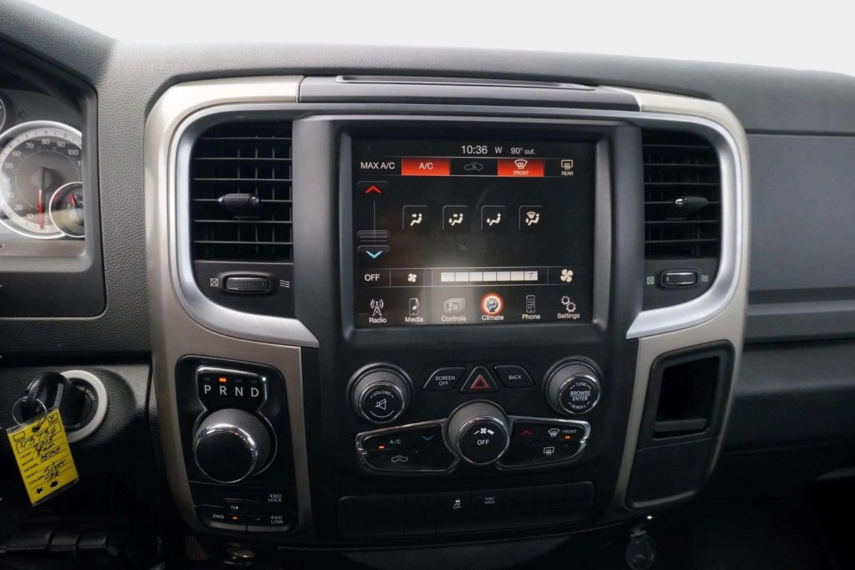 Used 2015 RAM 1500 Classic SLT w/ Luxury Group AWD/4WD image 25