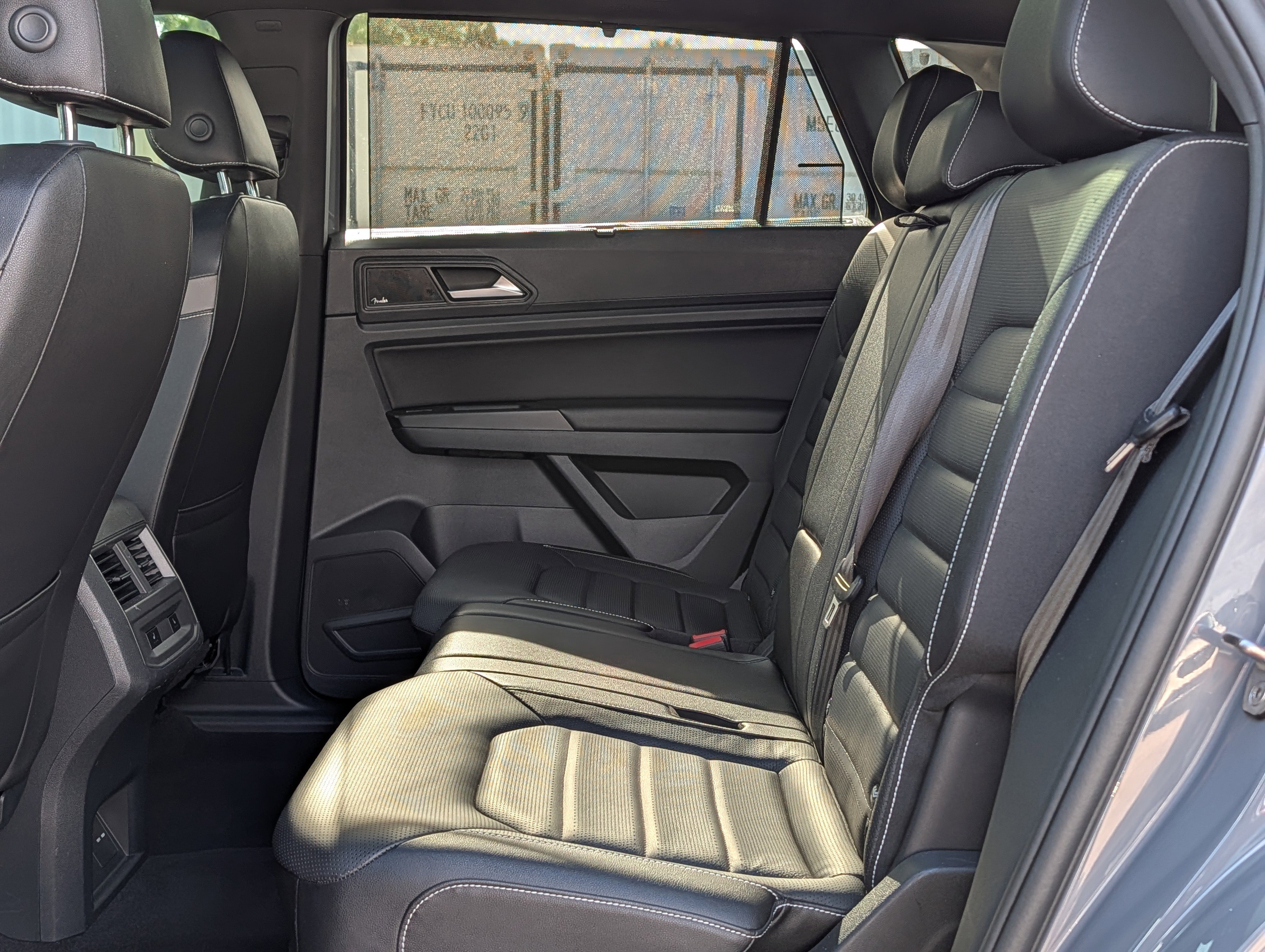 Used 2020 Volkswagen Atlas Cross Sport SEL Premium AWD/4WD image 15