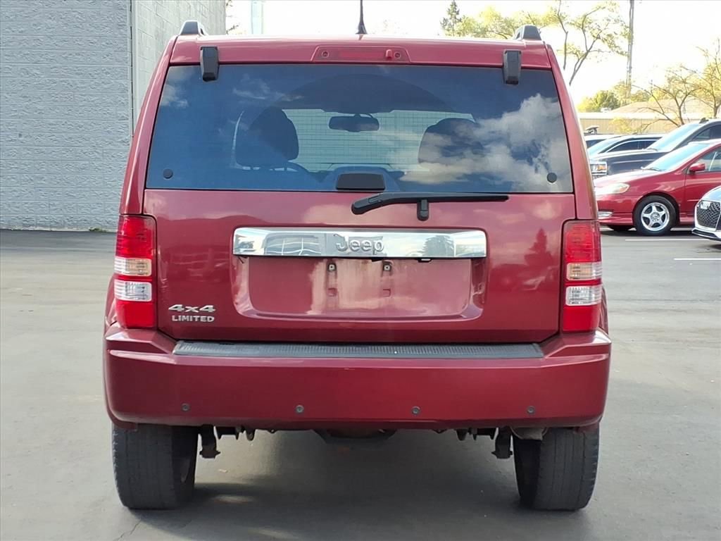 Used 2012 Jeep Liberty Limited Jet image 4