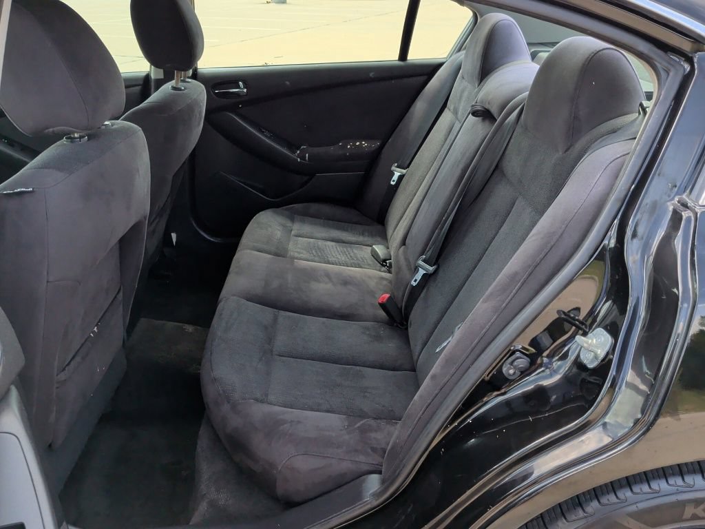 Used 2012 Nissan Altima 2.5 S FWD image 31