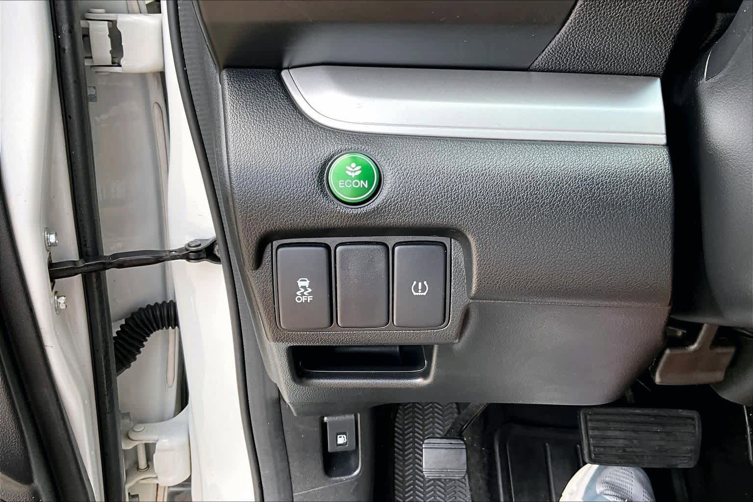 Used 2016 Honda CR-V SE image 32