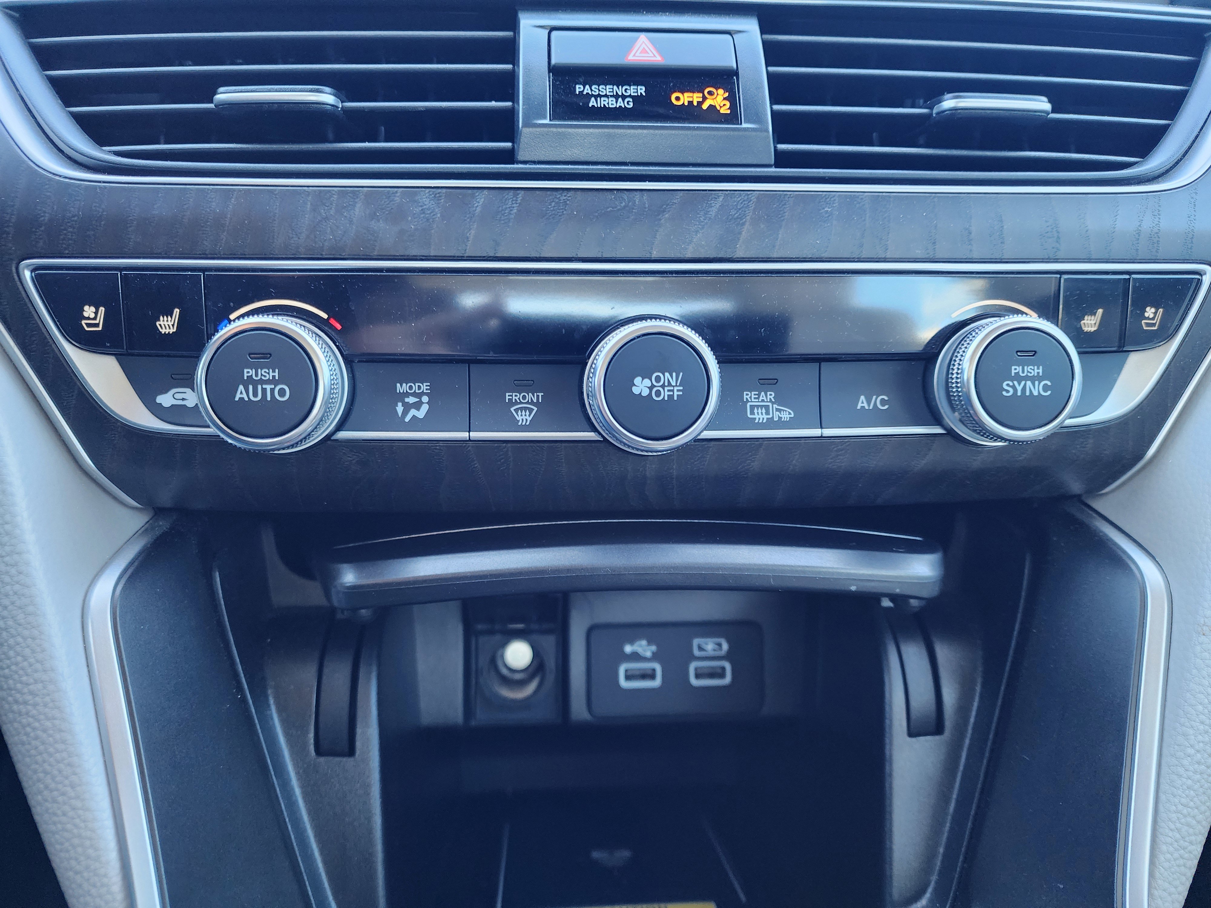 Used 2022 Honda Accord Touring image 25