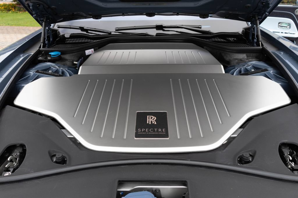 Used 2025 Rolls-Royce Spectre w/ Leather Finishing Pack AWD/4WD image 59