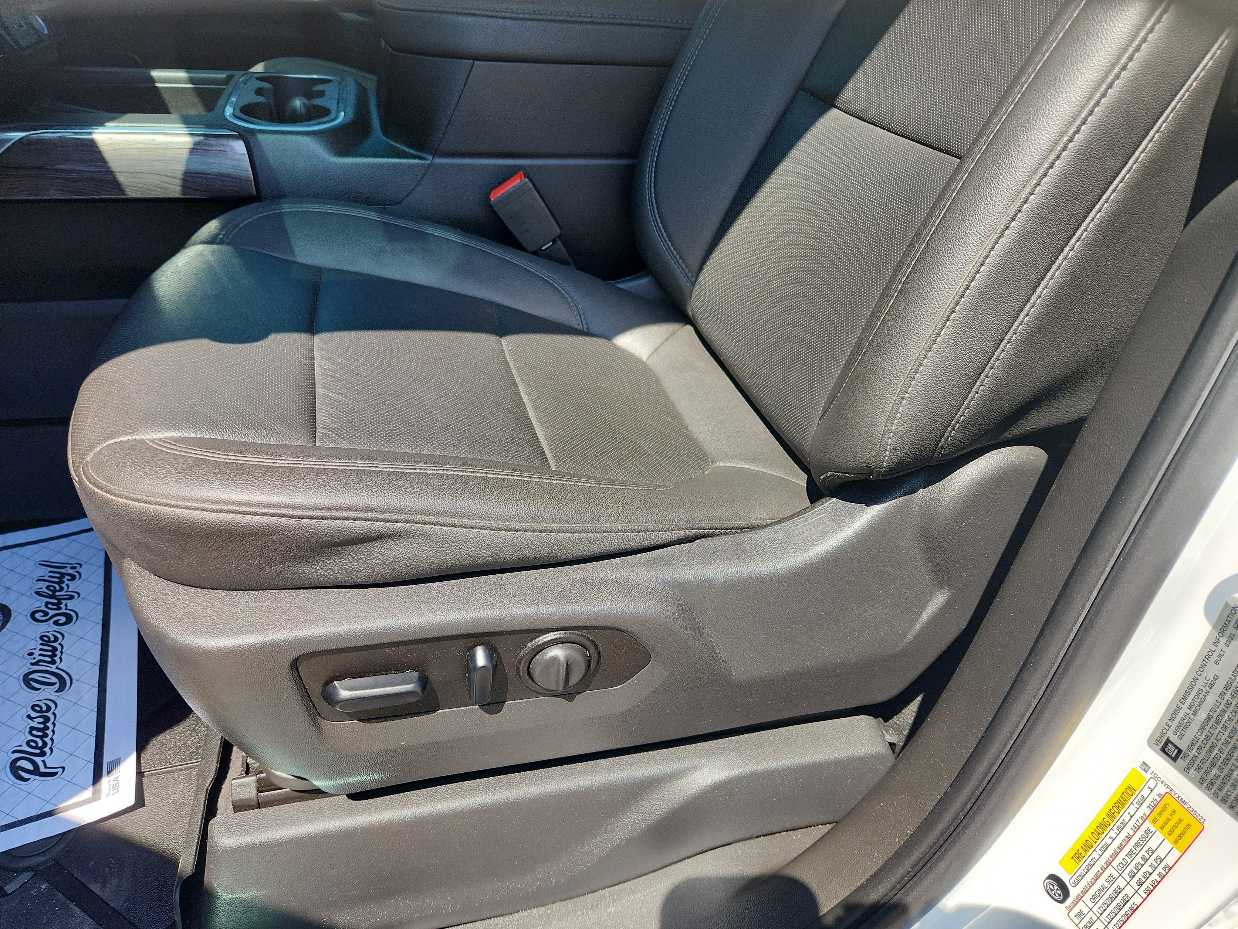 Used 2021 Chevrolet Silverado 2500 LTZ w/ LTZ Plus Package AWD/4WD image 26