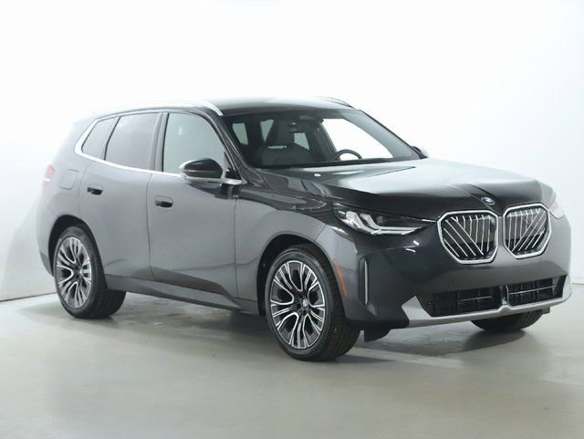 Certified 2025 BMW X3 xDrive30i w/ Premium Package image 10