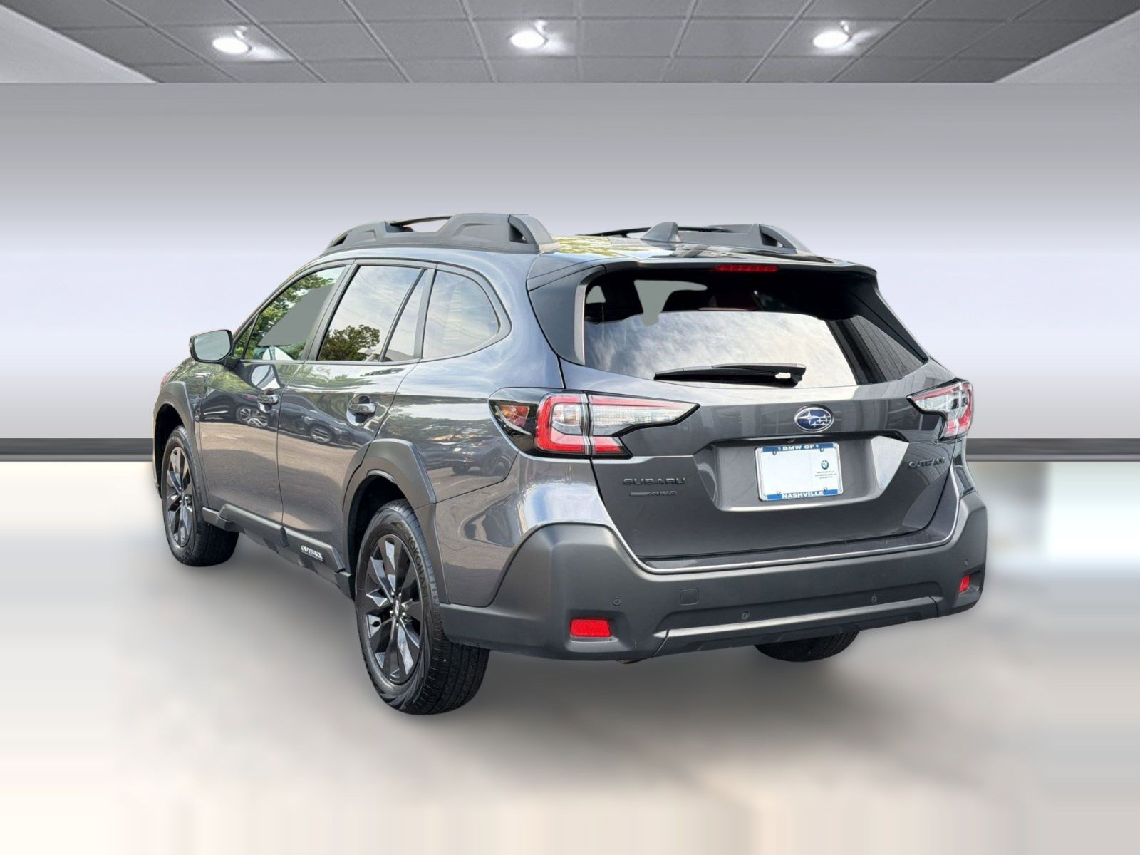 Used 2025 Subaru Outback Onyx Edition AWD/4WD image 3