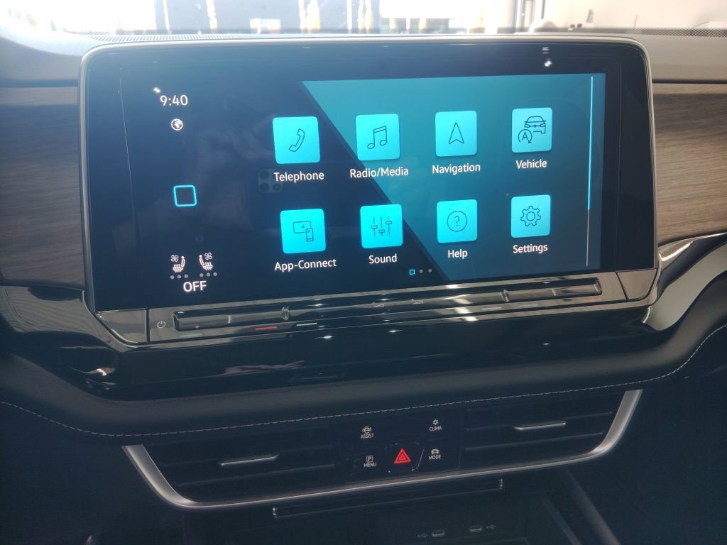 New 2026 Volkswagen Atlas SEL Premium R-Line image 13