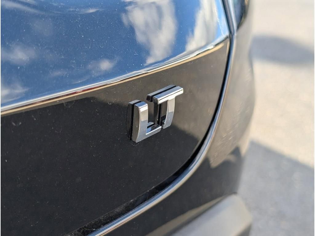 New 2025 Chevrolet Trax LT w/ Driver Confidence Package image 9